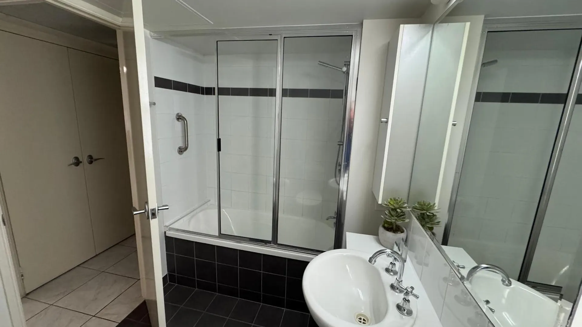 City Stadium Apartment On The Riverfront 38 Townsville Australien